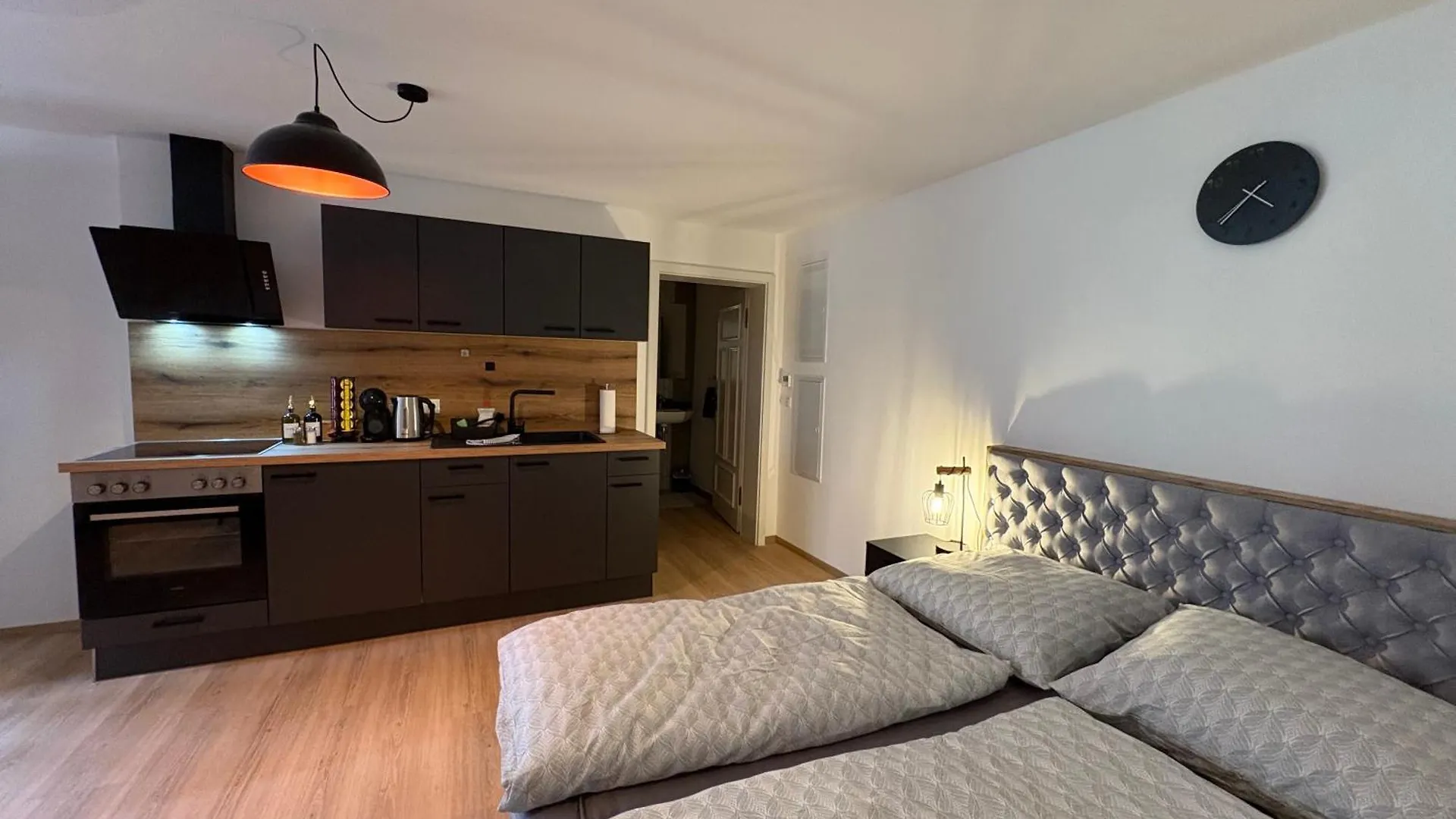 Apartmenthaus Alte Scheune Gunzenhausen 0*,