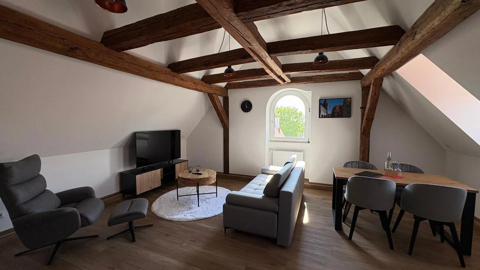 Apartmenthaus Alte Scheune Gunzenhausen 0*,